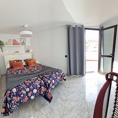 Duplex Los Cristianos Beach Apartment Ngoại thất bức ảnh