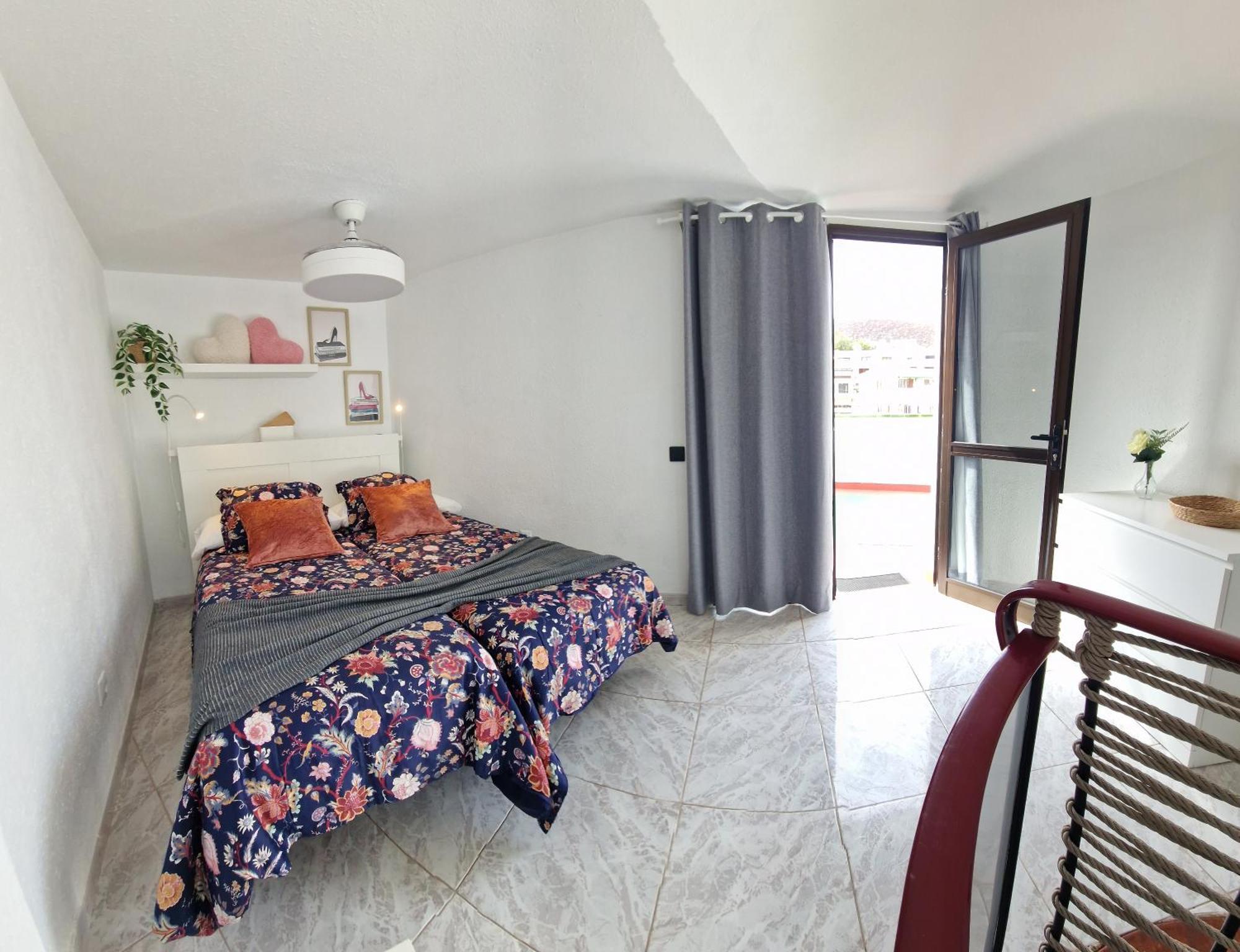 Duplex Los Cristianos Beach Apartment Ngoại thất bức ảnh